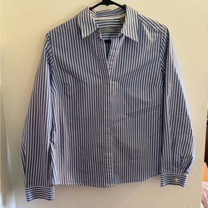 Liz Claiborne Medium Button up Top